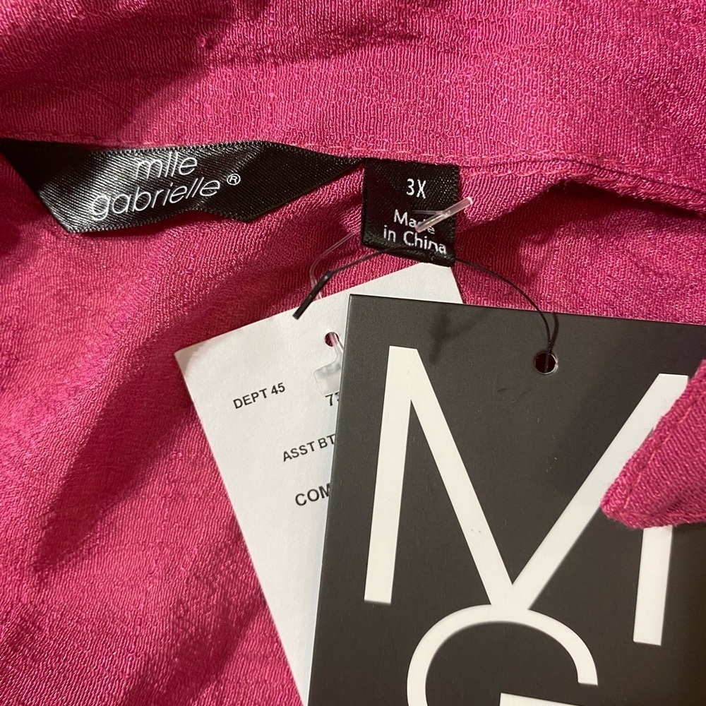 MLLE Gabrielle Dress size 3X (AV) - Picture 8 of 13